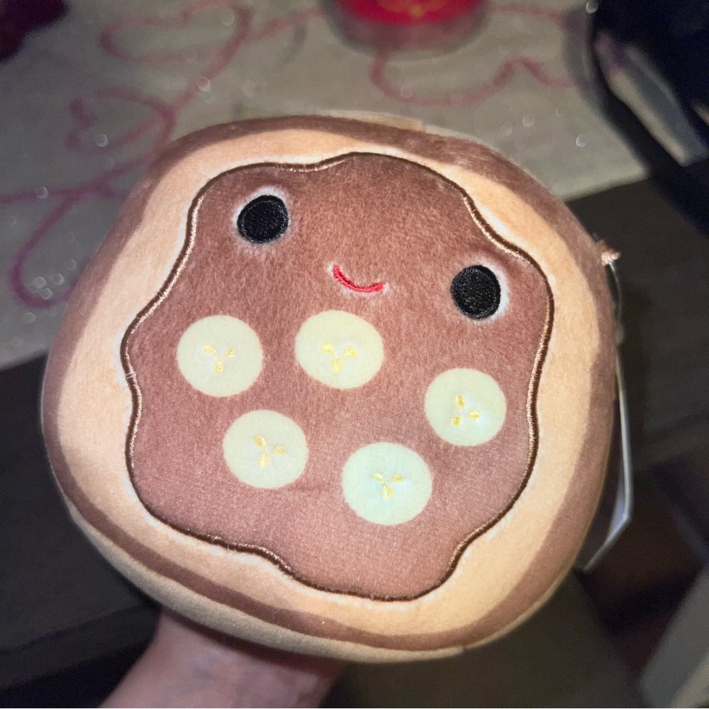 Squishmallow Chocolate Banana - Danilo - Picture 4 of 4